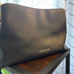 Michael Kors Navy Blue Saffiano Cosmetic Pouch with Gold Logo